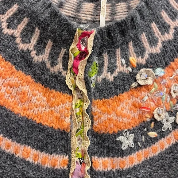 FREE PEOPLE Gray Orange Fair Isle Nordic Wool Blend
Sweater Size Large - Picture 4 of 13